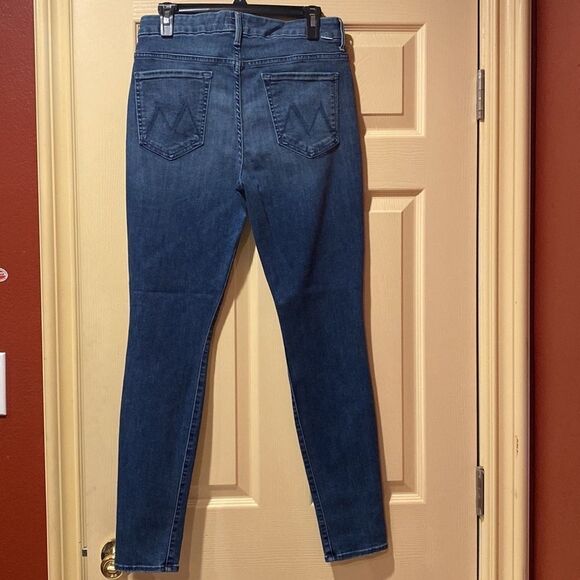 MOTHER The High Waist Looker Jeans in Getalongs NWOT - Picture 4 of 12